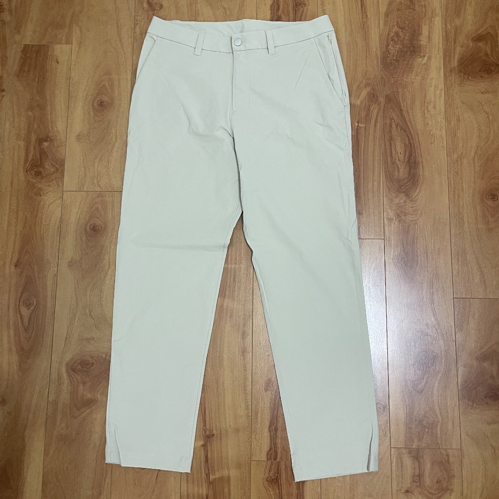 Lululemon Men Beige Pant 32" New without Tag